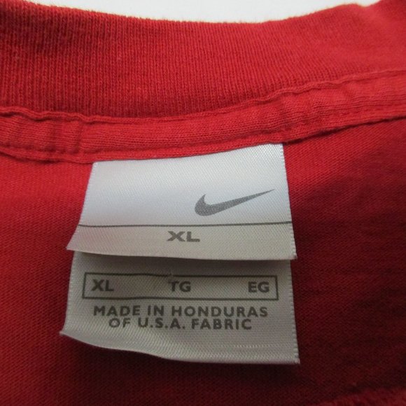 Vintage Y2K Nike Gray Tag T-Shirt Men's Size XL Red - Picture 2 of 6